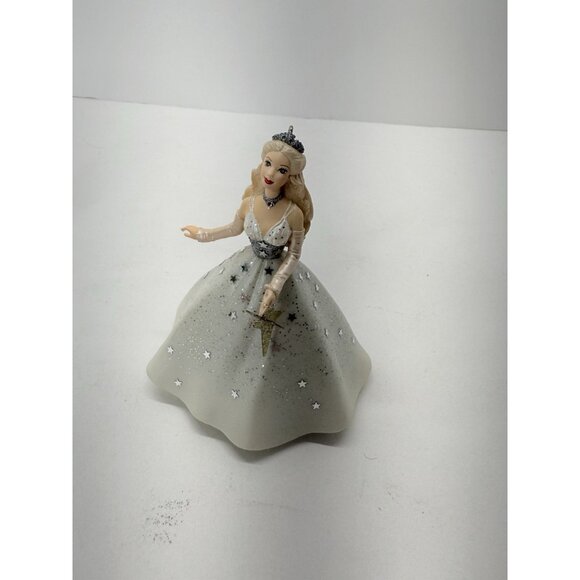2 Hallmark Barbie Ornaments 2001 Christmas Celebration And 1993 Holiday - Picture 6 of 15